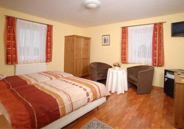 Le Bernister Parking Prive Bed and Breakfast Malmedy Kamer foto